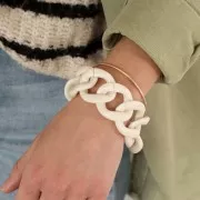 Maillon ovale torsadé en acrylique 39x34 mm - Noir x1