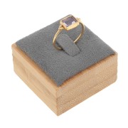 Porte bijoux - Plot bague avec languette 40x40 mm - Bambou - Suédine Gris x1