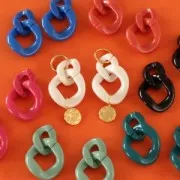 Maillon ovale torsadé en acrylique 39x34 mm - Opaque Bleu Lapis Satiné x1