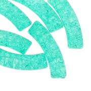 Perles tube incurvé en acrylique transparent 32x8 mm effet craquelé - Vert turquoise x6|raw }}