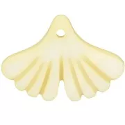 Sequin feuille de ginkgo 12x17 mm en nacre teintée - Jaune clair x1