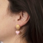 Breloque coeur 12 mm avec résine époxy - Doré - Corail x1