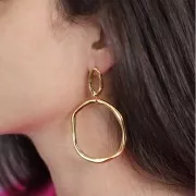 Clous d'oreilles ovales irréguliers martelés 22x10 mm - Doré à l'or fin x2