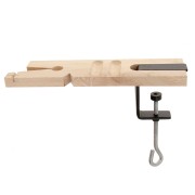 Cheville d'établi forme V pré-découpée en bois 22.5x6 cm avec étau en acier x1