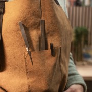 Tablier en cuir de daim souple avec poche - pour bijoutier - Marron x1