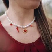 Breloque coeur 9x7.5 mm résine époxy - Acier inox 304L Doré - Rouge x1