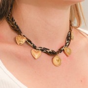 Pendentif rond 18 mm - motif coeur - Acier inoxydable 316L Doré x1