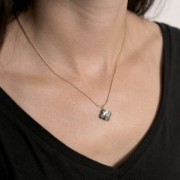 Perle trèfle facettée 12 mm pierre gemme teintée et oxyde zirconium - Aventurine