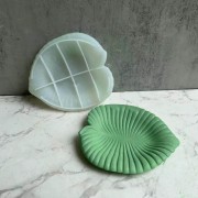 Moule silicone pour réaliser une coupelle forme feuille 16x14 cm x1