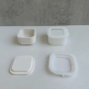 Moule silicone pour réaliser une boîte de rangement carrée 5x5 cm x1