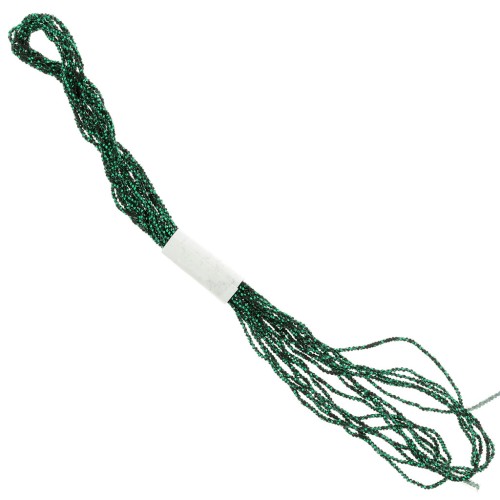 Fil métallisé Petite Facets Kreinik pour la broderie 0.9 Emerald (009) x2.5m