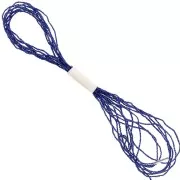 Fil métallisé Petite Facets Kreinik pour la broderie 0.9mm Bleu saphir (051) x2.5m