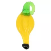 Breloque banane en verre 31x12 mm - Jaune - Vert x1
