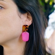 Pendentif trapèze en résine translucide - 28x22 mm - Marbré Ivoire x1