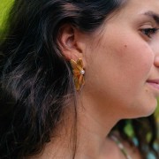 Boucles d'oreilles demi fleur 40x16mm cabochon nacré Acier inoxydable 304L Doré x2