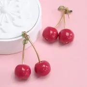 Perles rondes irregulières - Cerise - en résine 15x18 mm - Rouge foncé x4