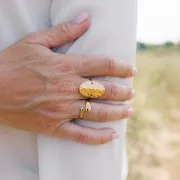 Bague ovale martelée T50 à 59 - Acier inoxydable 304L Doré x1