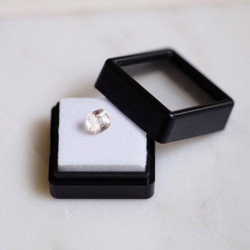 Morganite taille Coussin 6.1x7 mm - 1.39 cts