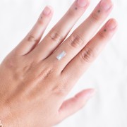 Pierre de lune rectangle 9.8x4.3 mm - 1.21 cts