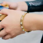 Perles nacrées Aurora 5810 2 mm - Crystal White Pearl x20