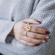 Bague fine avec oxydes de Zirconium - Taille 55 - Acier inox316L Doré - Crystal