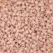 Toho Aiko 11/0 1.6 mm TA01764 - Opaque Ebi Mat x4g|raw }}