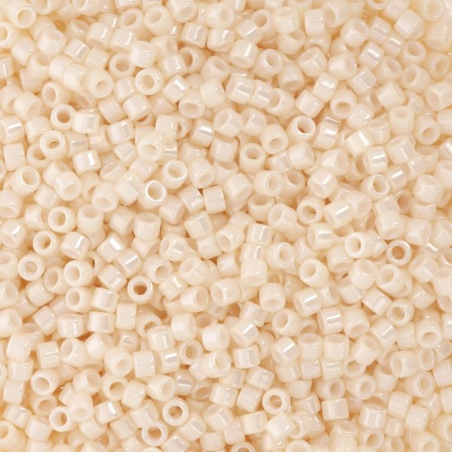 Toho Aiko 11/0 1.6 mm TA01123 - Opaque Light Beige Luster x4g