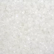 Toho Treasures 1.8 mm TO1T141 - Snowflake Ceylon x8g