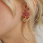 Créoles rondes 16 mm - cabochon ovale oxyde de zirconium - Acier Inox 304L Doré x2