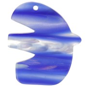 Pendentif oiseau en acetate 30x26 mm - Rayé - Bleu foncé - Blanc nacré x1