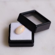 Opale d'Ethiopie ovale 12.9x8.3 mm - 2.9 cts