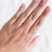 Rubis poire 4x3 mm - 0.25 cts