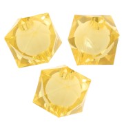 Perles carrées facettées 8 mm en acrylique transparent - Jaune foncé x20|raw }}
