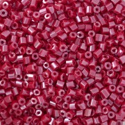 Preciosa Perles rocailles Two Cuts 11/0 2 mm - Opaque Red Coral Sfinx x20g|raw }}