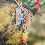 Pendentif fraise au crochet 40x33 mm - Rouge - Vert x1