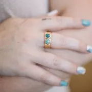 Bague avec deux sertis pour cabochon 6 mm - Taille 52 à 56 - Doré à l'or fin x1