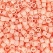 Miyuki Delica 10/0 DBM0207 - Op Tea Rose Luster x8g