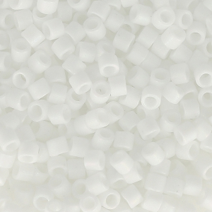 Miyuki Delica 10/0 DBM0351 - Mat White x8g