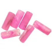 Perles tube droit 20x8 mm en acrylique transparente - Marbré Fuschia x10