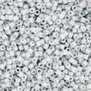 Toho Aiko 11/0 1.6 mm TA011600 - Opaque Light Gray Luster x4g|raw }}