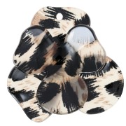 Pendentif fleur en relief 45x50 mm en acrylique - Léopard noir - Marron x1