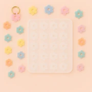 Moule en silicone Géa Creations pour réaliser des pendentifs fleur 15 mm x1