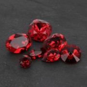 Cabochon Swarovski 4320 18x13 mm Scarlet x1