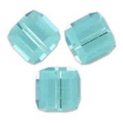 Cubes Swarovski 5601 4 mm Light Turquoise x8|raw }}