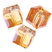 Cubes PureCrystal 5601 4 mm - Dark Orange x8
