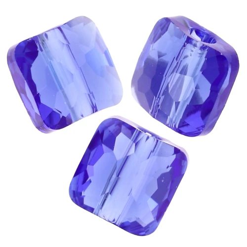 Perle carrée 8 mm - Fantasy Square PureCrystal 5035 - Sapphire x1