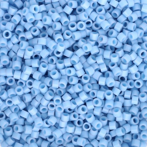 Toho Aiko 11/0 1.6 mm TA011614 - Opaque Prairie Sky Luster x4g