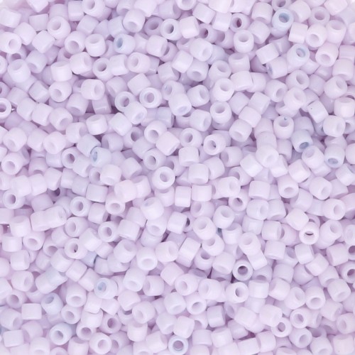 Toho Aiko 11/0 1.6 mm TA011619 - Opaque Lavender Cloud Luster x4g