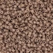 Miyuki Delica Duracoat 11/0 DB2105 - Dyed Opaque Beige - paquet de 100g