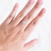 Pierre de lune ovale 8x6 mm - 1.25 cts